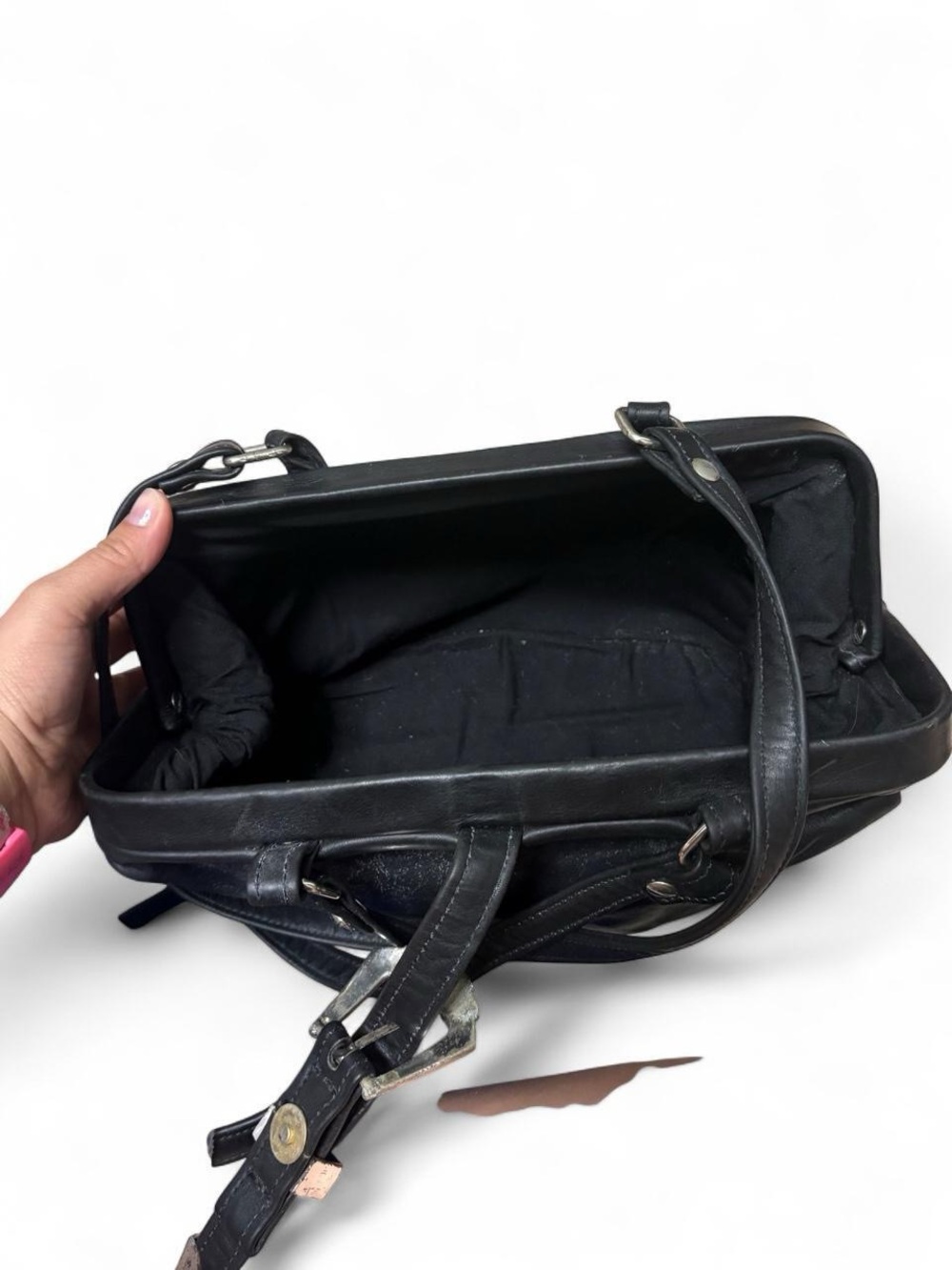 Cowhide Leather Crossbody Bag with Silver Buckle - Picture 4 of 4